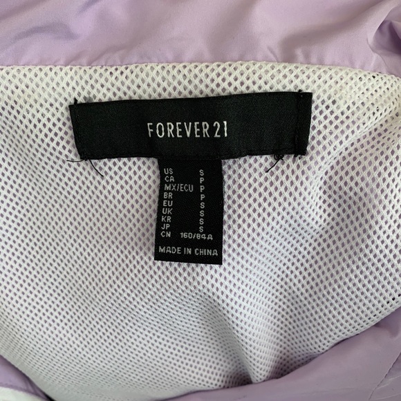 F21 cropped quarter zip windbreaker - Picture 5 of 6